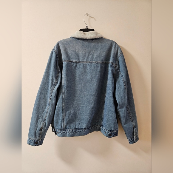 Vintage Faux Fur Collar & Full Lining Dusty Indigo Denim Unisex Jacket By DKNY - Picture 2 of 10